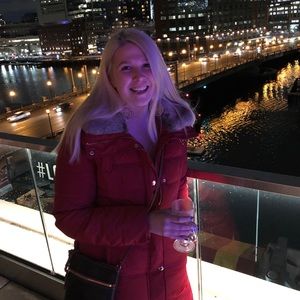 Meet your Posher, Kara